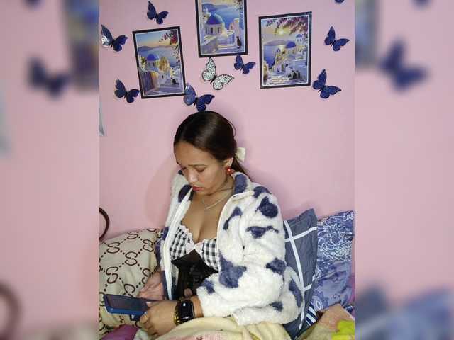 Vaninah live cam on BongaCams