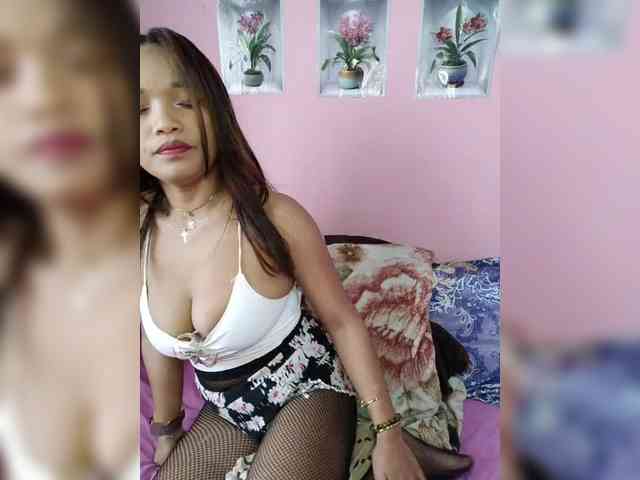 Valentina22 webcam