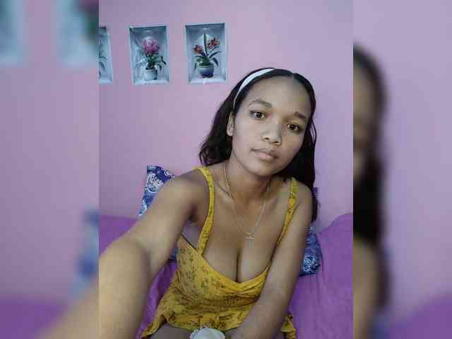 Valentina22 webcam