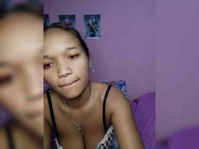Vaninah Live Webcam on BongaCams