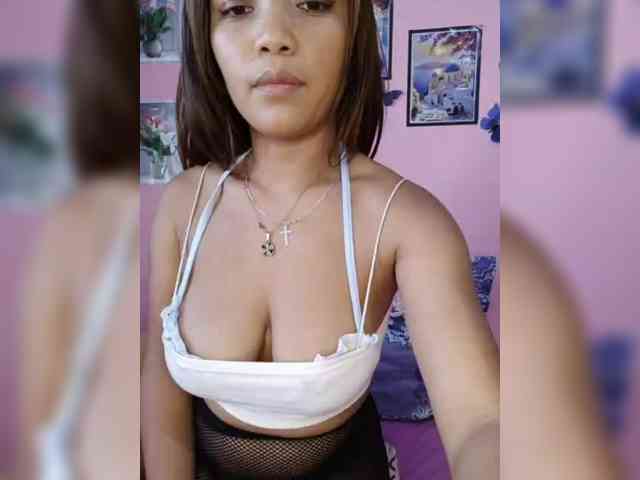 Valentina22 webcam