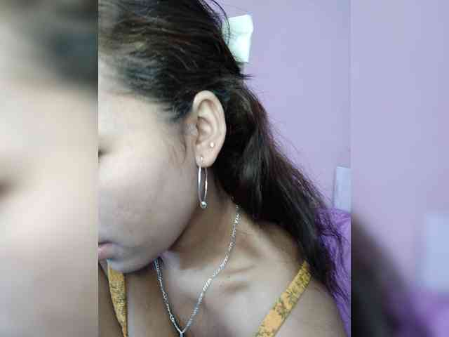 Vaninah Live Webcam on BongaCams
