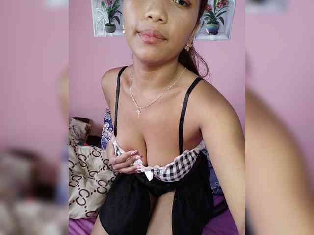 Valentina22 webcam