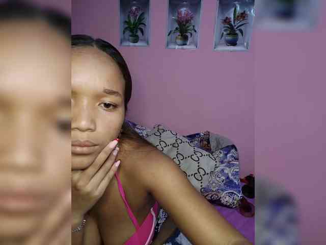 Valentina22 webcam