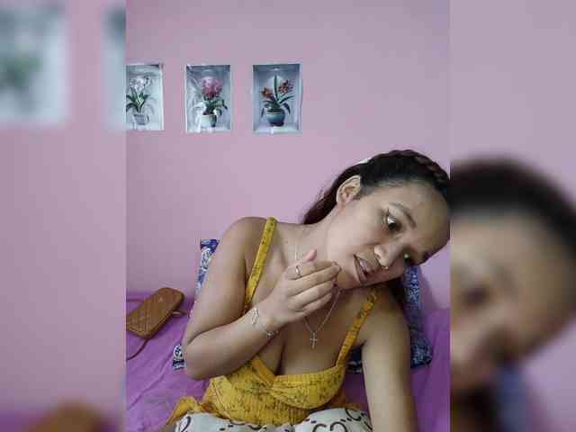 Valentina22 webcam