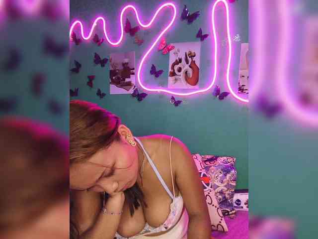Modella: Valentina22