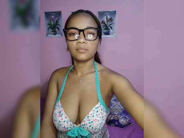 Valentina22 webcam
