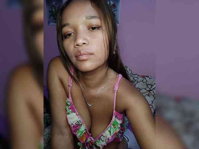 Model: Valentina22
