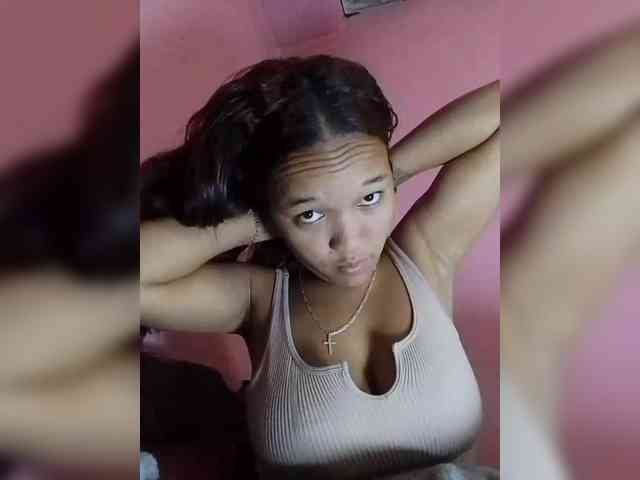 Vaninah webcam
