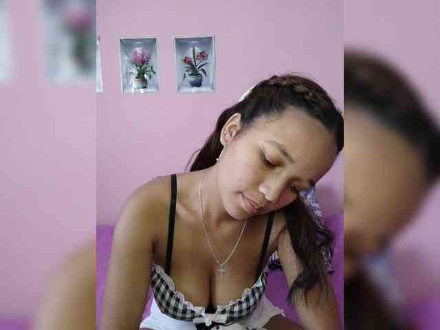 Valentina22 webcam