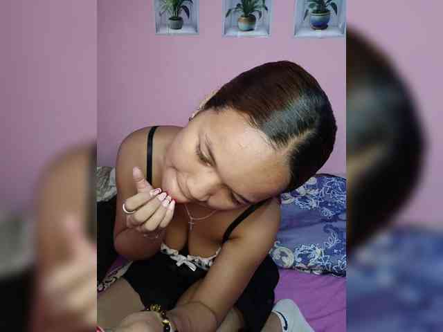 Valentina22 webcam