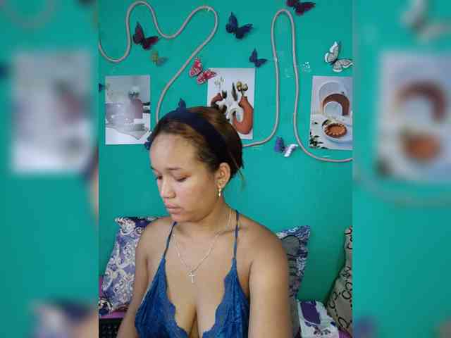 Modèle: Valentina22
