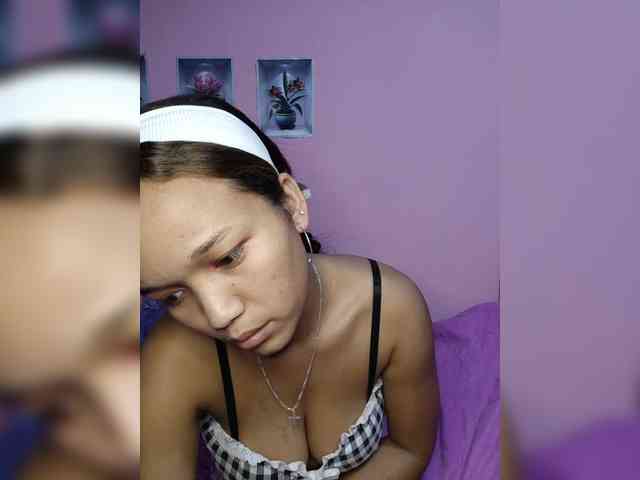 Vaninah Live Webcam on BongaCams