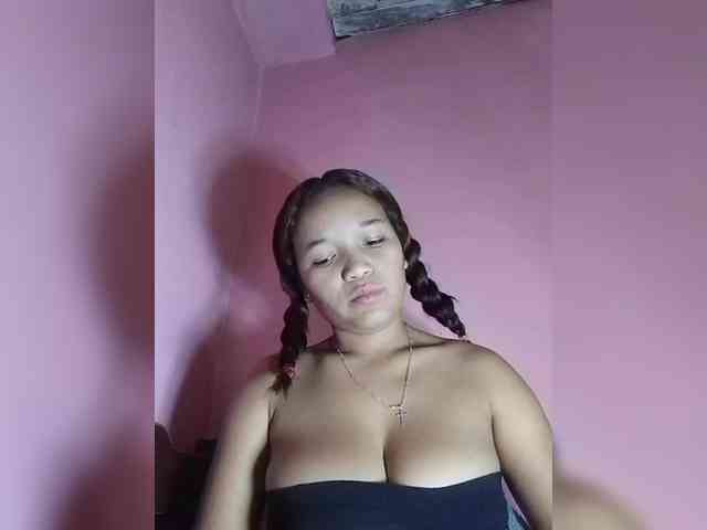 Vaninah Sex Cam Show