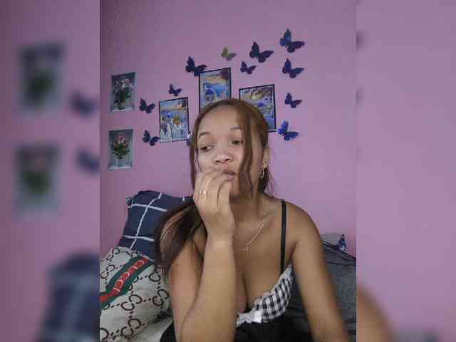 Valentina22 webcam