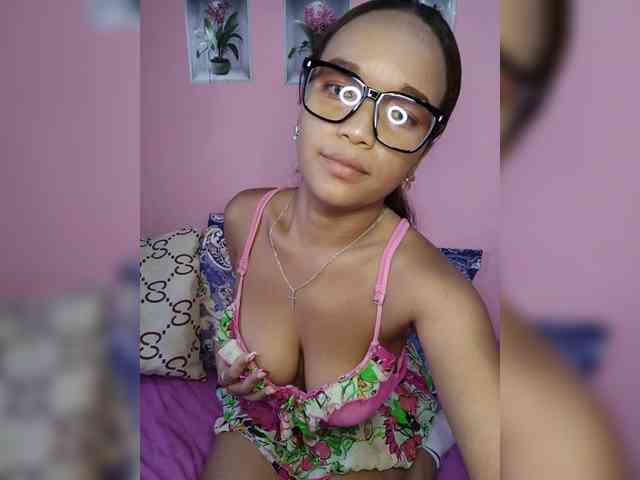 Valentina22 webcam