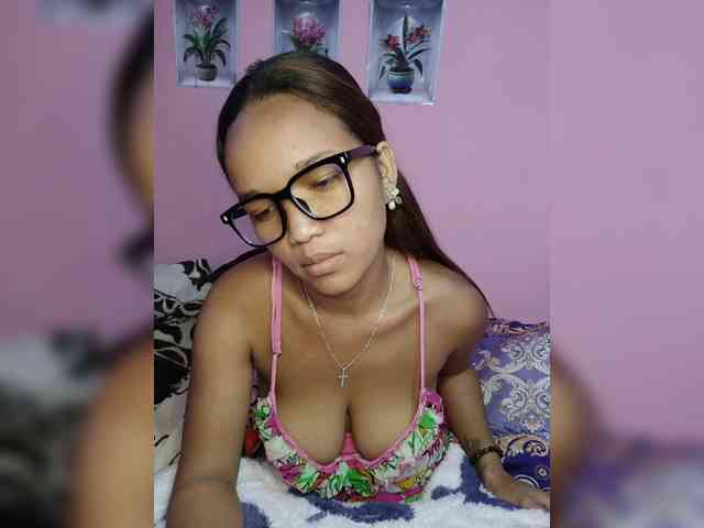 Valentina22 webcam
