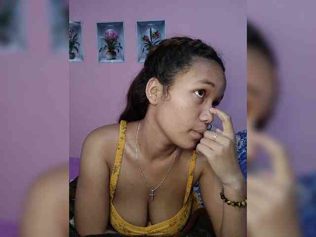 Valentina22 webcam