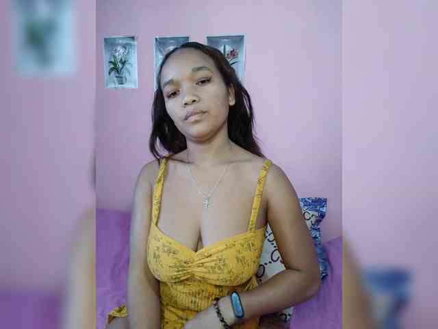 Valentina22 webcam