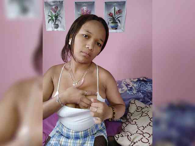 Valentina22 webcam