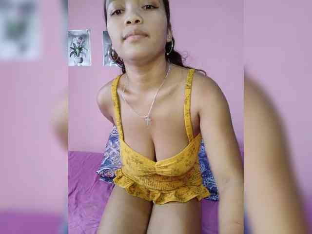 Valentina22 webcam