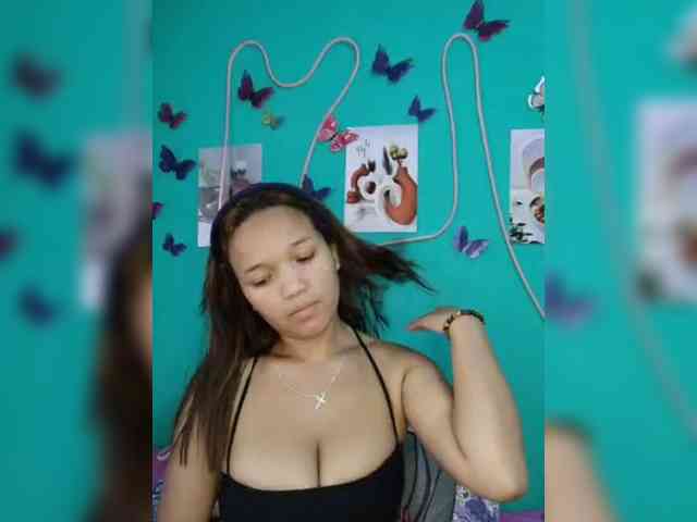 Model: Valentina22