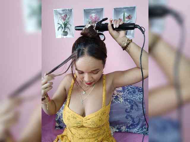 Valentina22 webcam