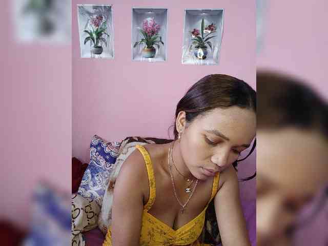 Valentina22 webcam