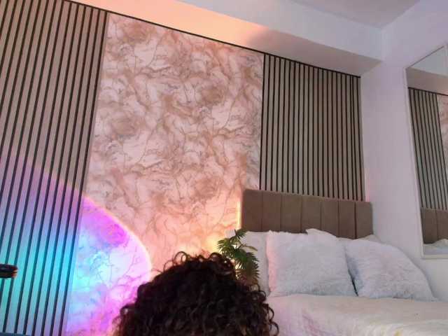 juliramirez2 live cam on BongaCams