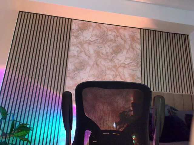 juliramirez2 live cam on BongaCams