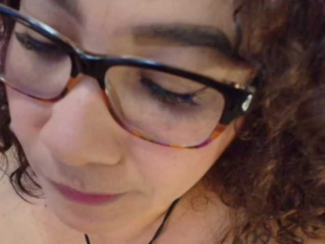 juliramirez2 live cam on BongaCams