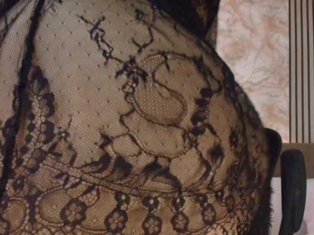 juliramirez2 live cam on BongaCams