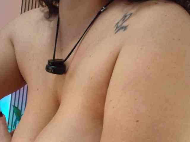 juliramirez2 webcam