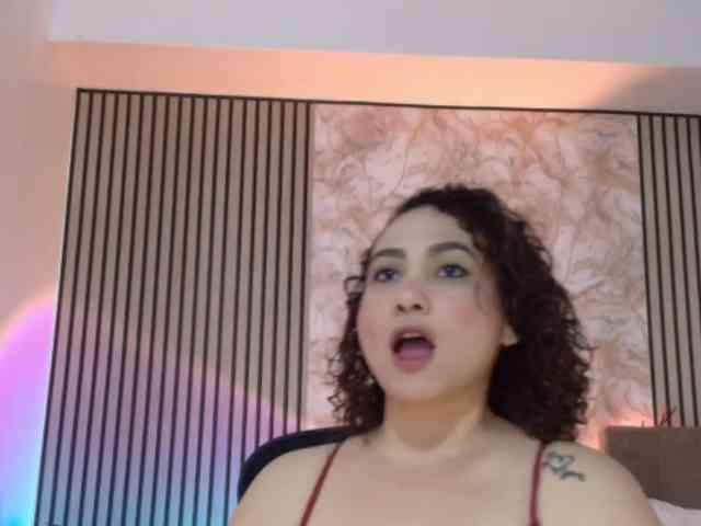 juliramirez2's live room