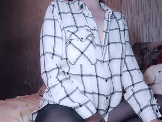Netty-Brittany live cam on BongaCams