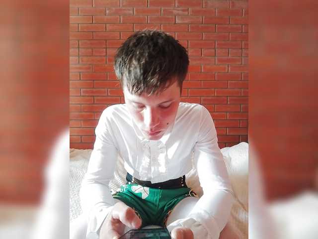 Daniil-1a live webcam show