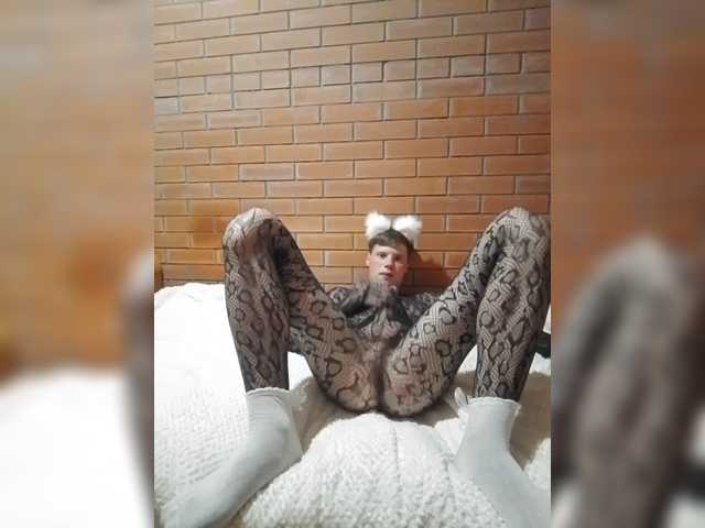 Daniil-1a live webcam show
