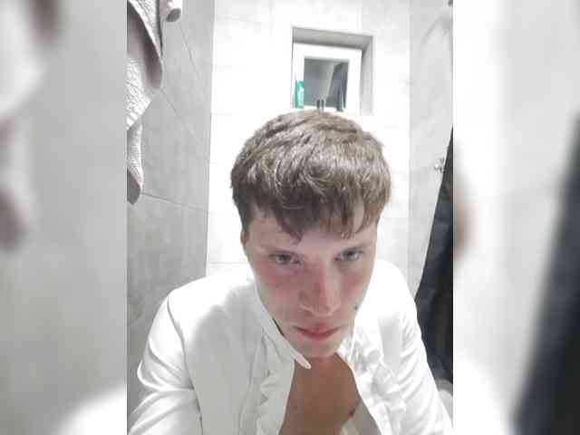 Daniil-1a Live Webcam on BongaCams