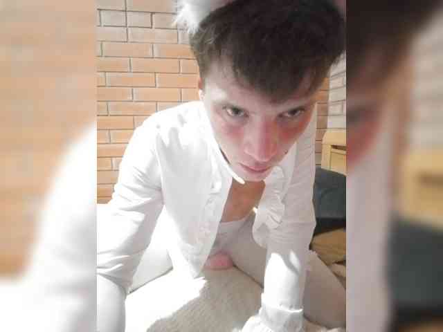 Daniil-1a Live Webcam on BongaCams