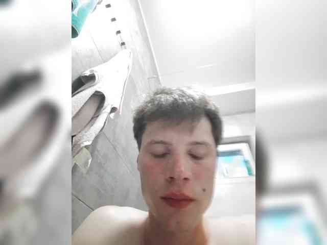 Daniil-1a Sex Cam Show