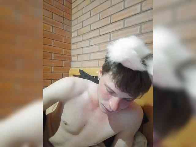 Daniil-1a Sex Cam Show