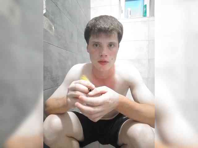 Daniil-1a Sex Cam Show