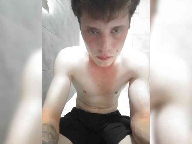 Daniil-1a Sex Cam Show