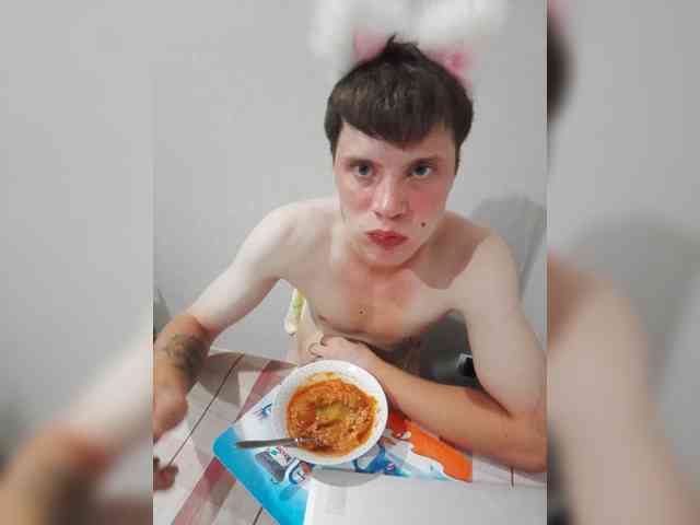 Daniil-1a Sex Cam Show