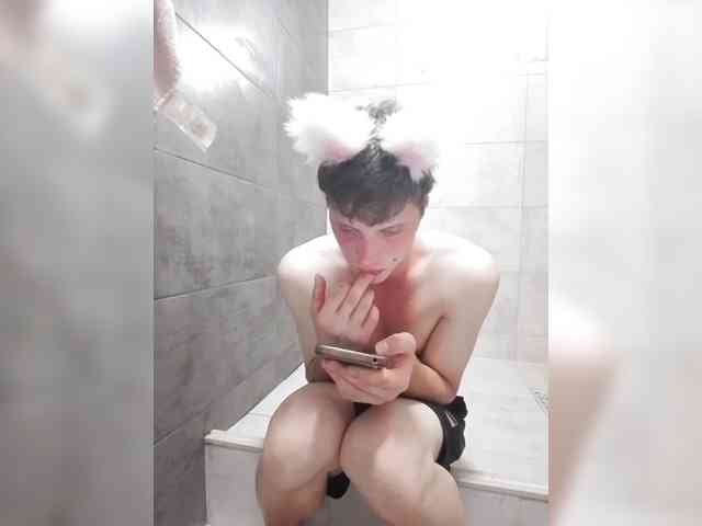 Daniil-1a Sex Cam Show
