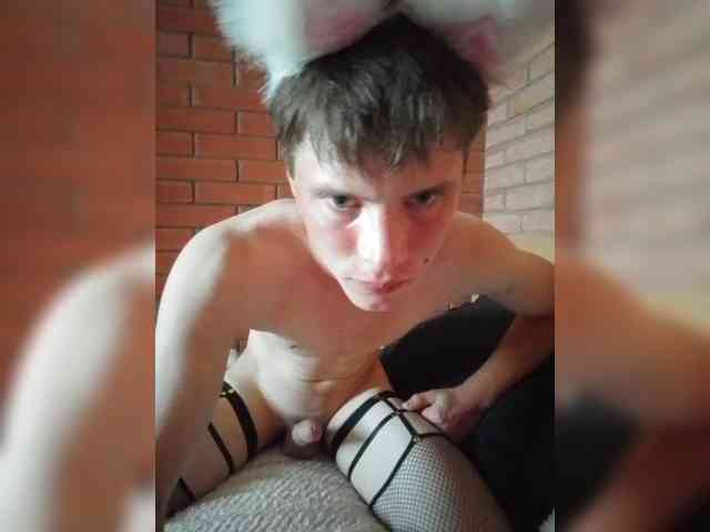 Daniil-1a Sex Cam Show