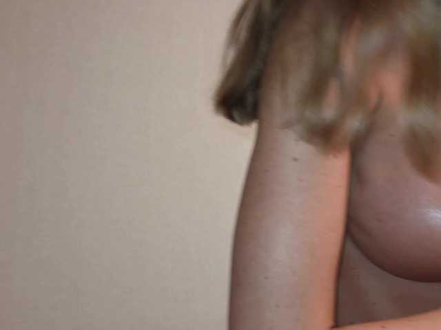FantasyBaby live cam on BongaCams