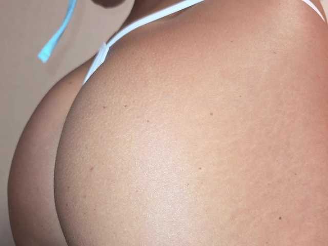 FantasyBaby live webcam show