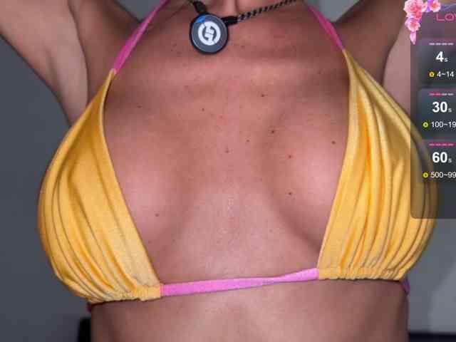 Fantasy_Moonlight webcam