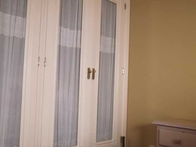 suzysuz's BongaCams show and profile